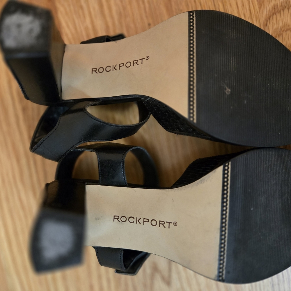 Rockport heels